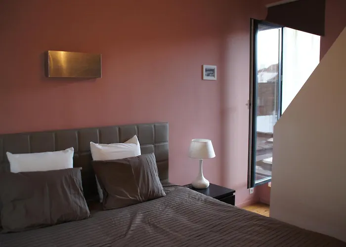 All Inn Holiday Home
